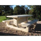 Table pique nique ansemble rectangle en beton pour aires et espaces verts