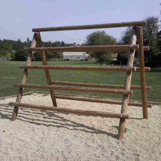 Échelle double en bois résineux