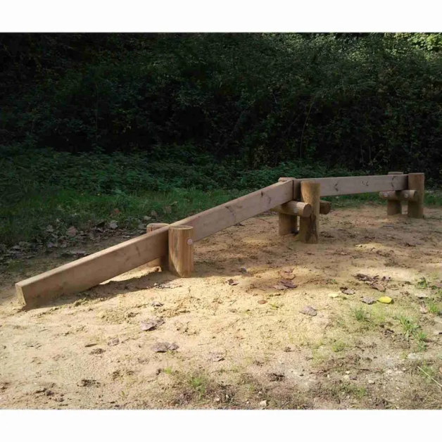 Poutre d'équilibre en bois