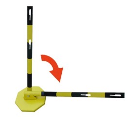 Poteau acier pliant