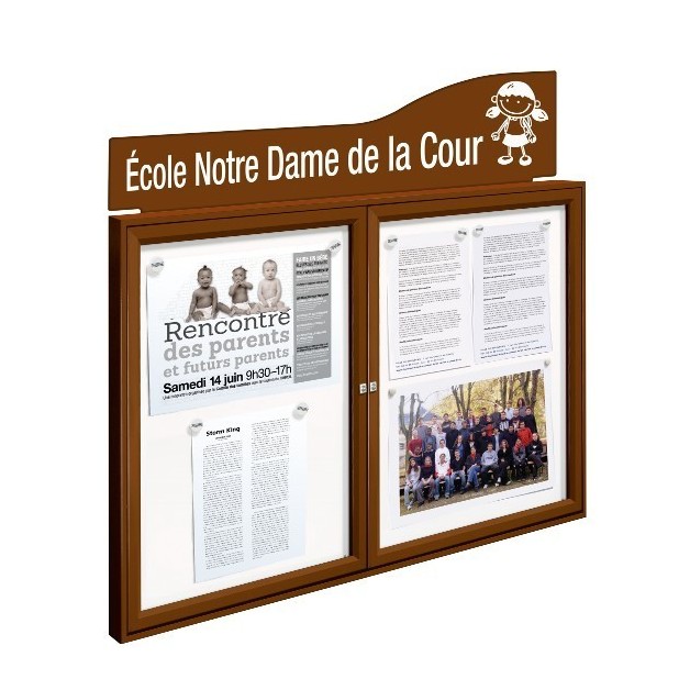 Vitrine murale extérieure avec bandeau