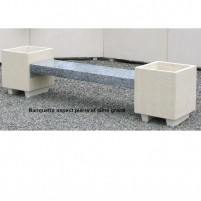 banquette acajou beton finition aspect pierre et lame granit