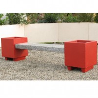 banquette acajou beton finition couleur rouge et lame granit