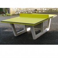 Table ping pong en beton jaune