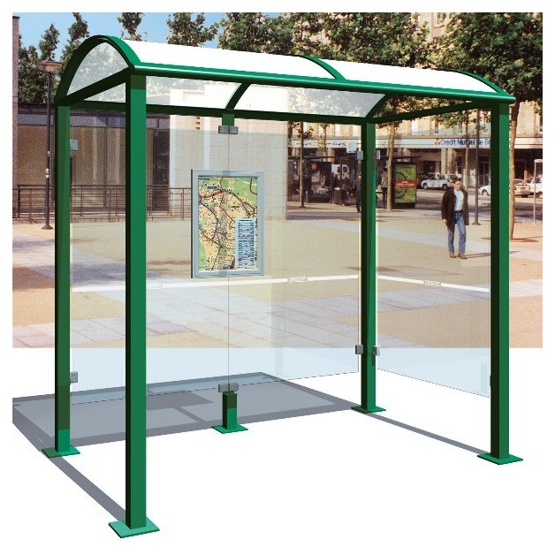 La station-bus Voûte permet une protection optimale des passagers avec son fond et ses vitrages latéraux.