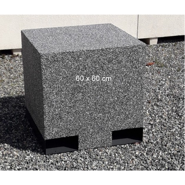 Borne anti-stationnement en béton