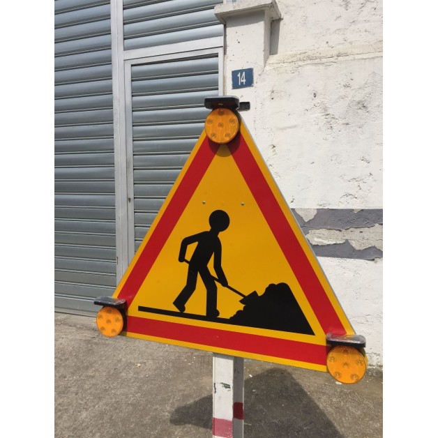 Flash led solaore pour panneau de signalisation chantier